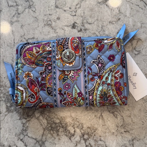 Vera Bradley RFID Turnlock Wallet in Provence Paisley - Picture 4 of 9